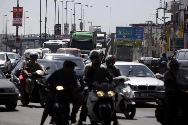 Σοκ! Αυξάνονται τα τέλη κυκλοφορίας από την 1η Σεπτεμβρίου